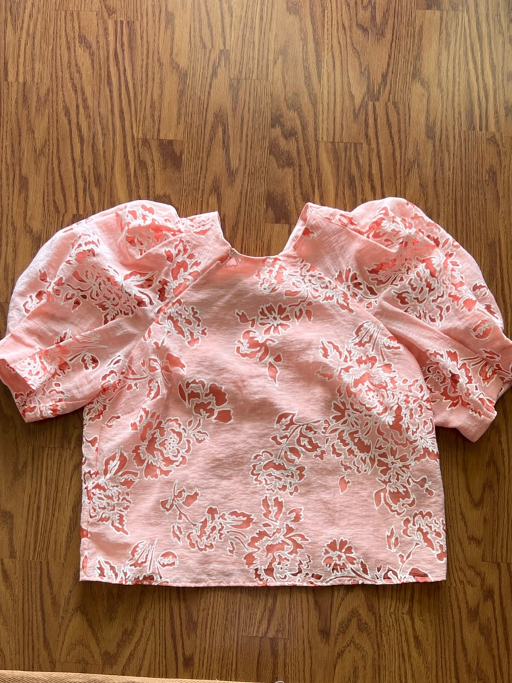 Ted Baker Size 3 or Large Pink Cropped Top New W/O Tag